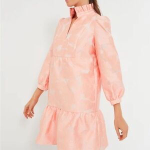 TUCKERNUCK Bellini Fil Coupe Palmerston Peach Pockets Mini Stand Collar Sz L NEW